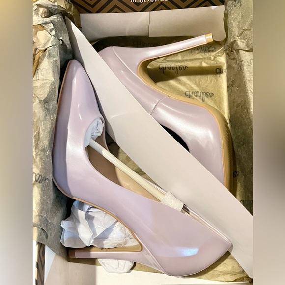Charles By Charles David Pact Patent Pointed Toe Stiletto Heel Pumps in Lilac - Picture 2 of 7